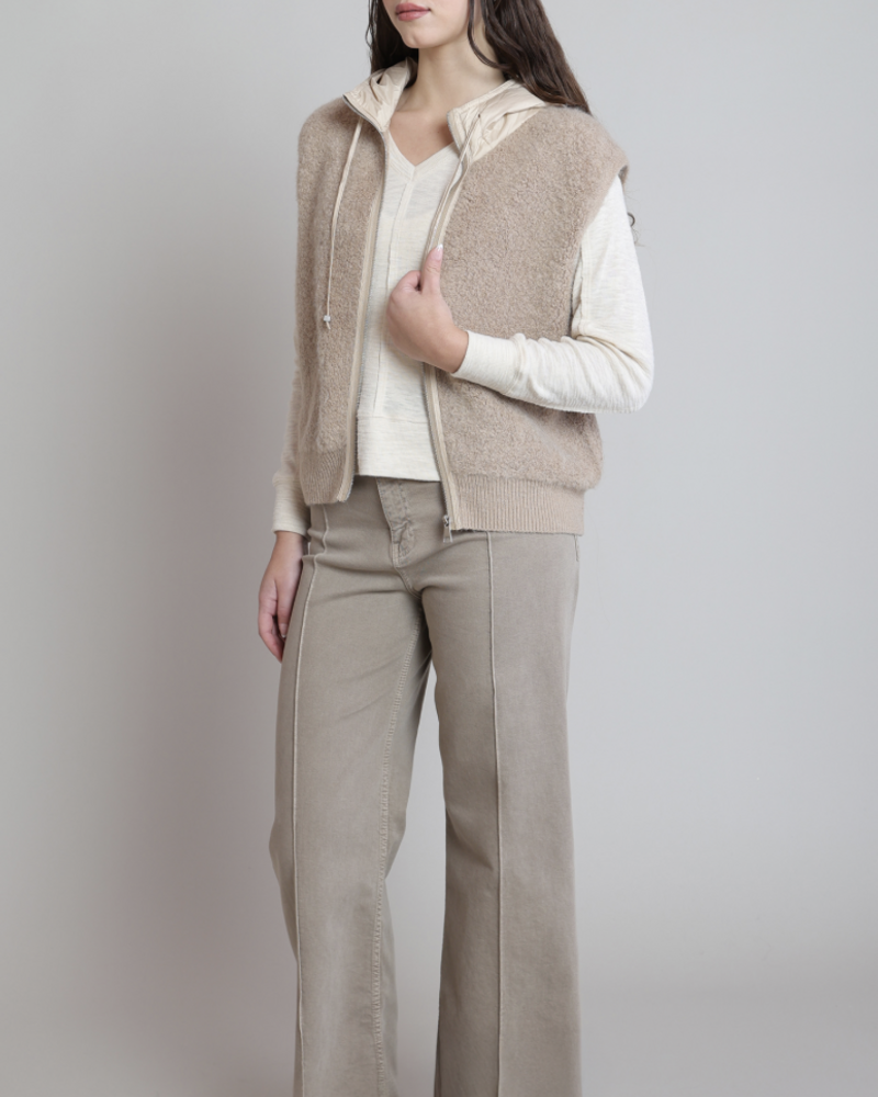 Maeve Boucle Vest | Biege