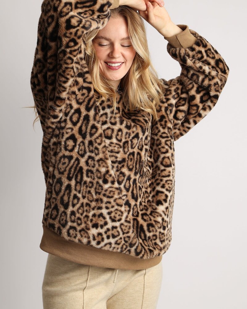 Leopard  One Size Crewneck Sweater | Taupe