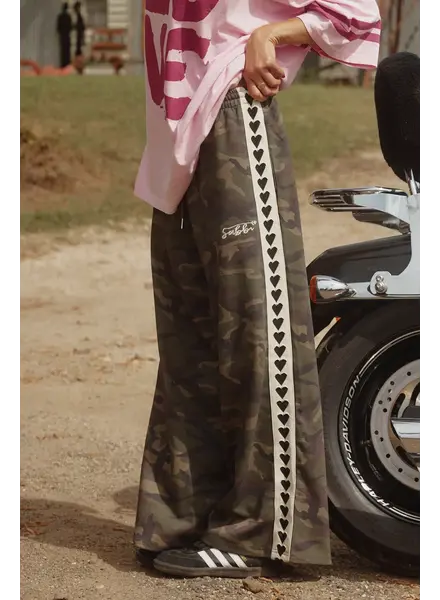 Sabbi The Raving Hearts Pants Pants | Camo