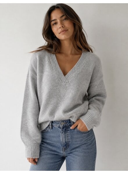 Vero Moda Boom V-neck Pullover | Grey