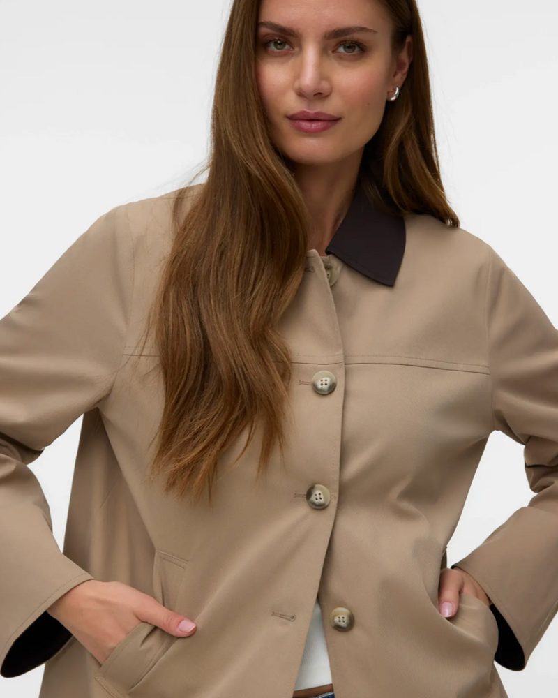 Vero Moda Chelsea Poppy Short Jacket