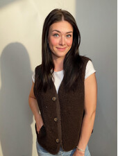 Vero Moda Sophia Sherpa Waistcoat | Chocolate