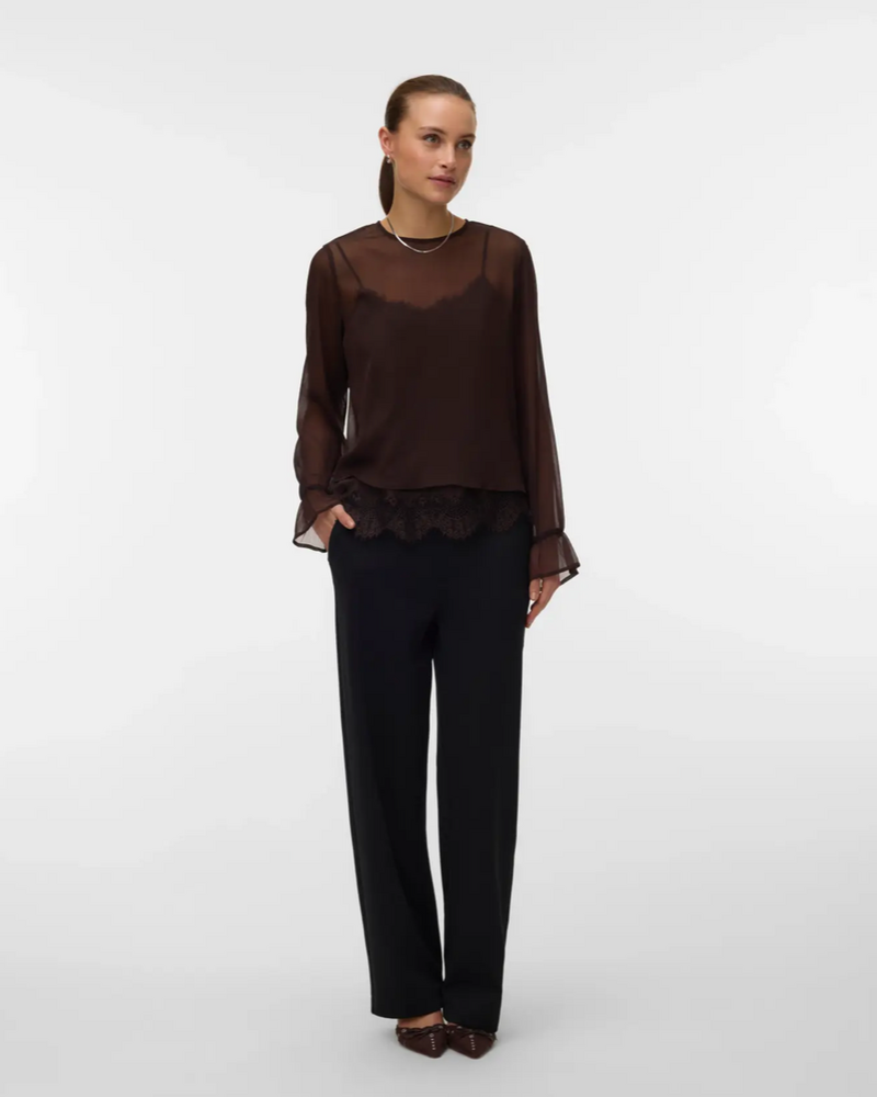 Vero Moda Lalie Lace Top | Chocolate