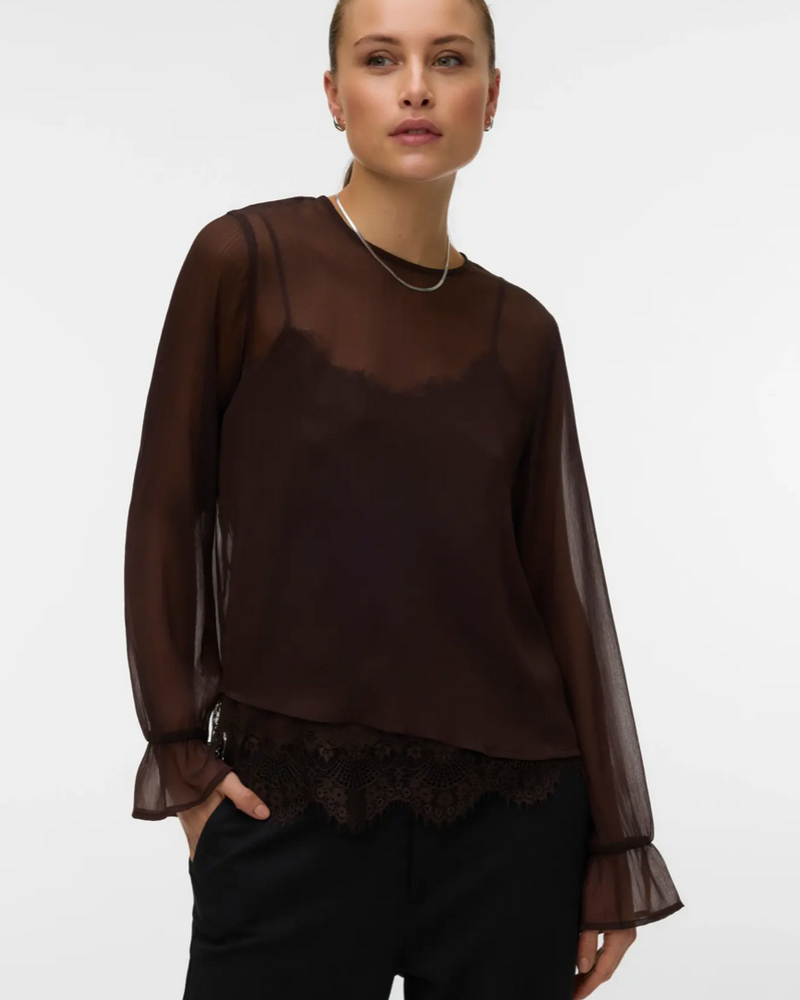 Vero Moda Lalie Lace Top | Chocolate