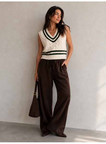 Novel Sweater Vest | Green Stripe