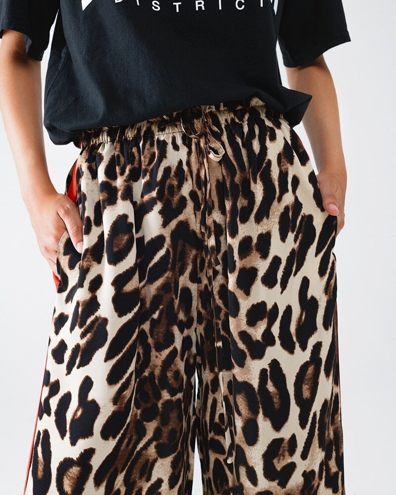Q2 Wild Side Leopard Pants | Red Stripe