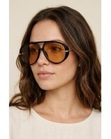 Q2 The Fleetwood | Black/Amber