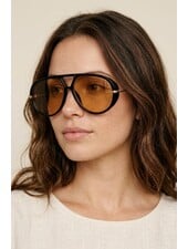 Q2 The Fleetwood | Black/Amber
