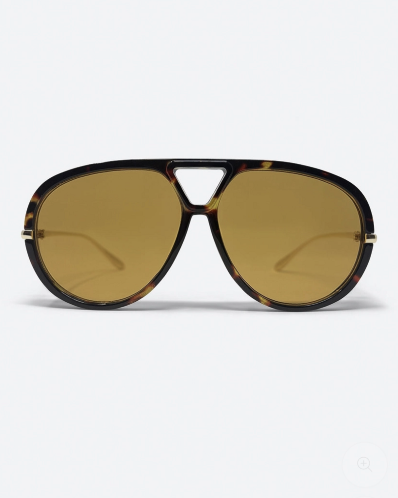 Q2 The Fleetwood | Tort/Amber
