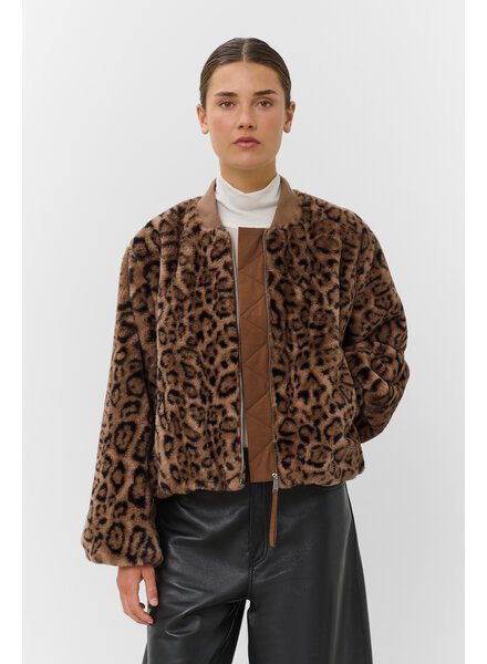Leona Outerwear