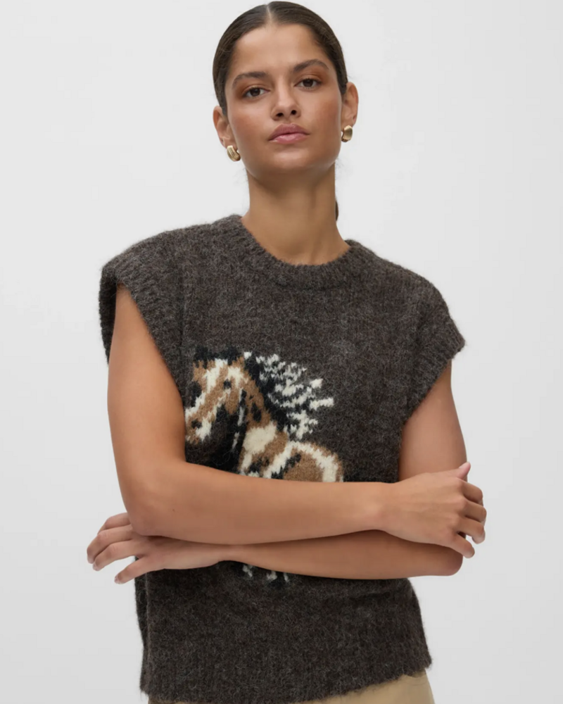 Vero Moda Marianna Vest | Chocolate
