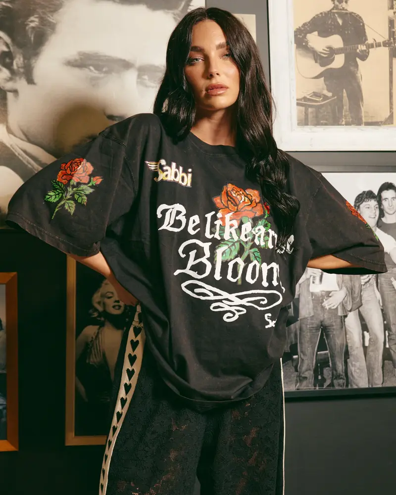 Sabbi The Rose Tee