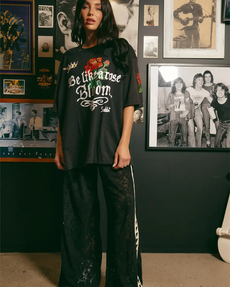 Sabbi The Rose Tee