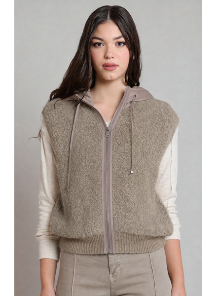 Maeve Boucle Vest | Grey