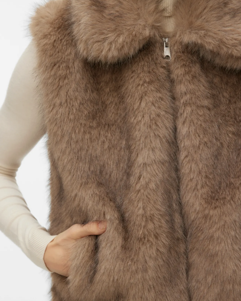 Vero Moda Gloria Fur Vest