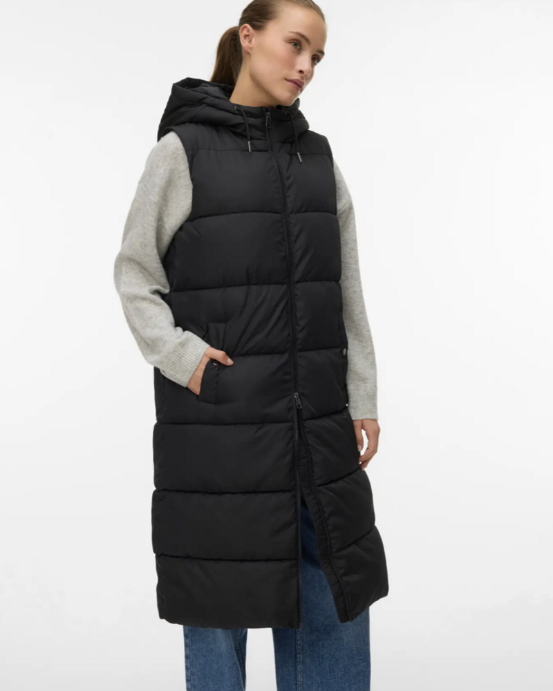 Vero Moda Michelle Long Puffer Vest | Black