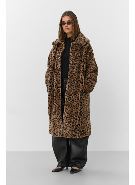 Leona Coat