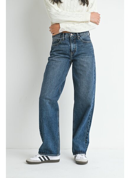 Just Black Denim Shaylee Classic Full Length Relaxed Straight Denim