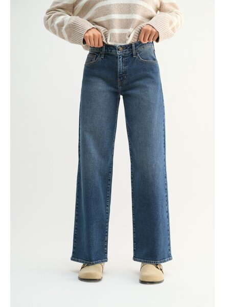 Just Black Denim Reba Mid Rise Slim Wide Leg