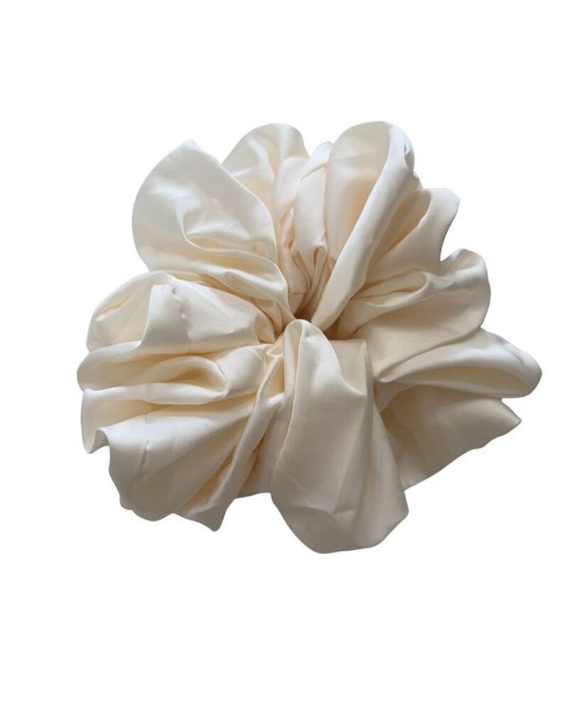 Oversized Scrunchie | Cream