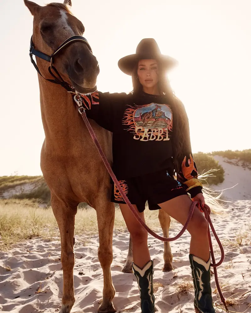 Sabbi Flaming Cowboy Diego Sweater | Black