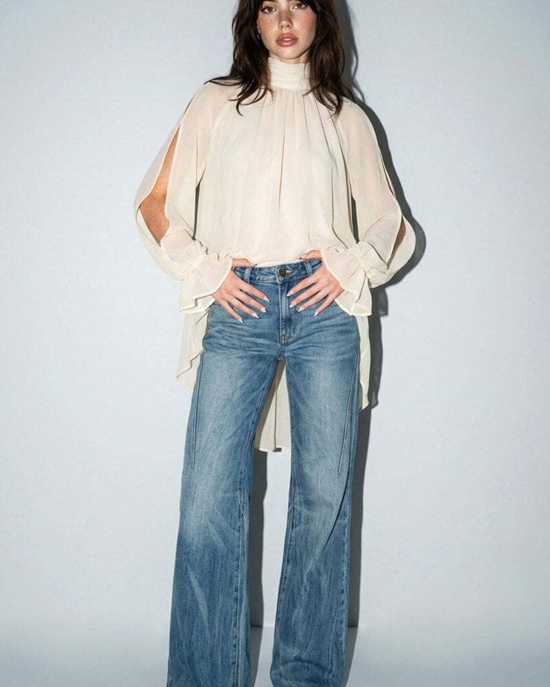 Sandra Cold-shoulder High-low Top | Cream
