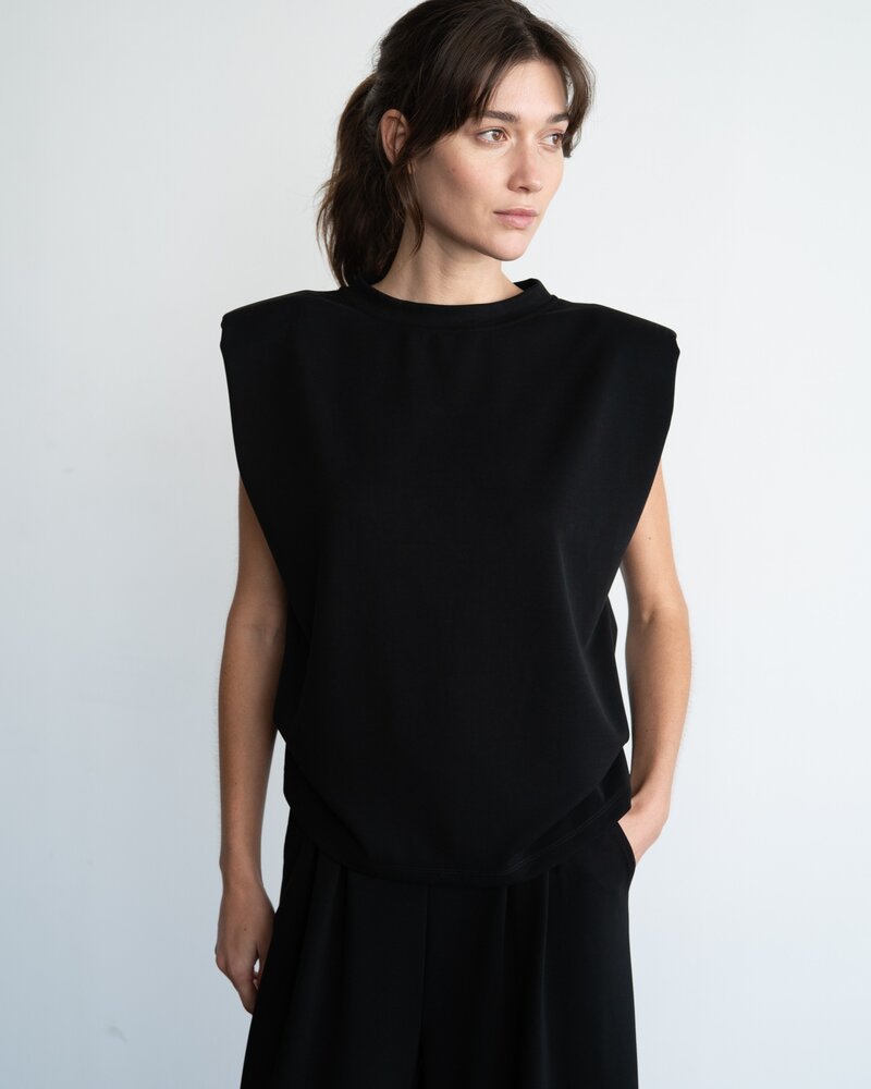 Collings Top With Shoulder Pads | Black