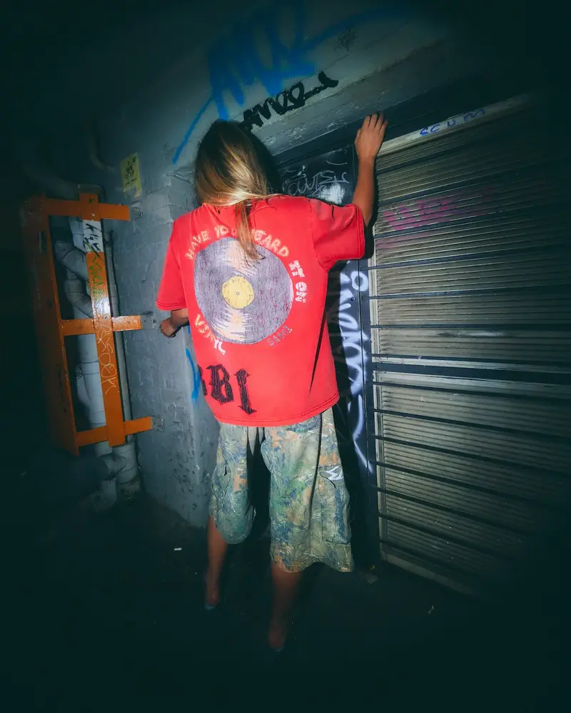 Sabbi The Vinyl Shop Tee | Red