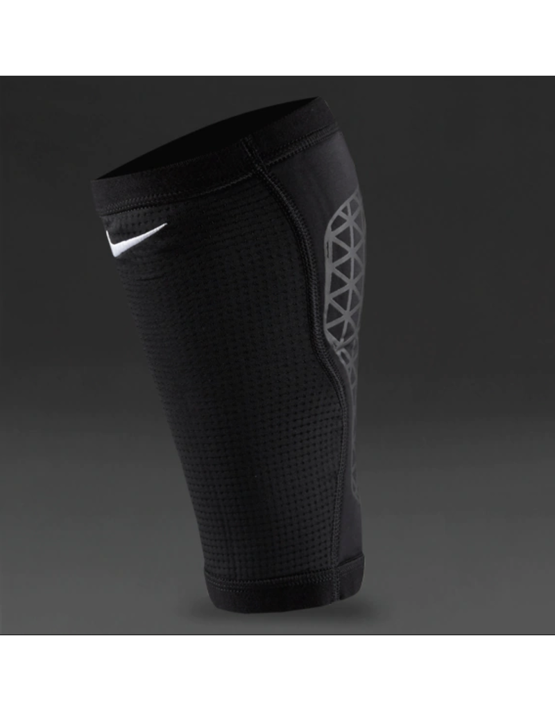 nike pro combat