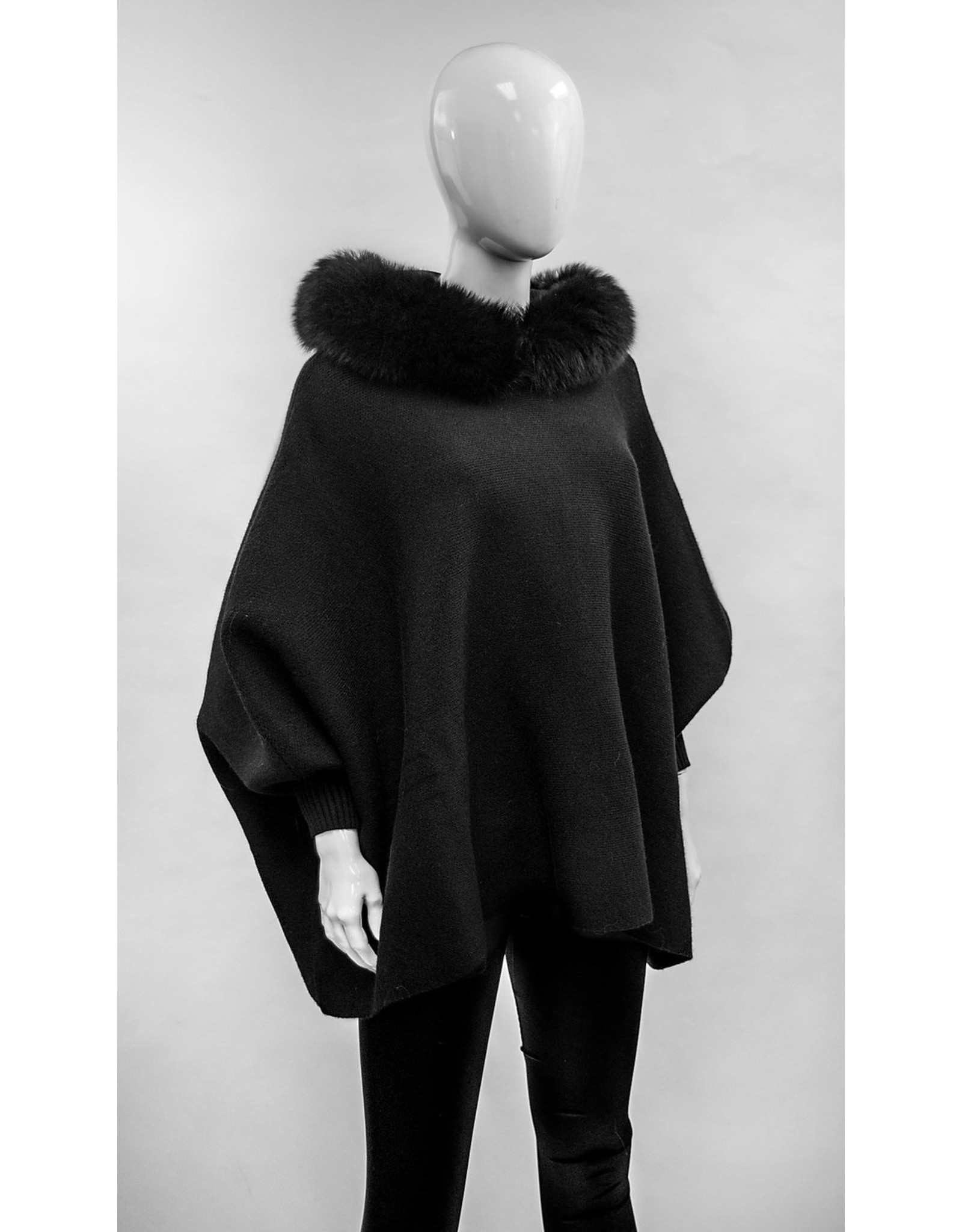 Hooded Poncho - POYUW2 - La Boutique Boréale