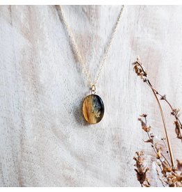Quebec Blue Flag Iris 18x13mm Gold Necklace
