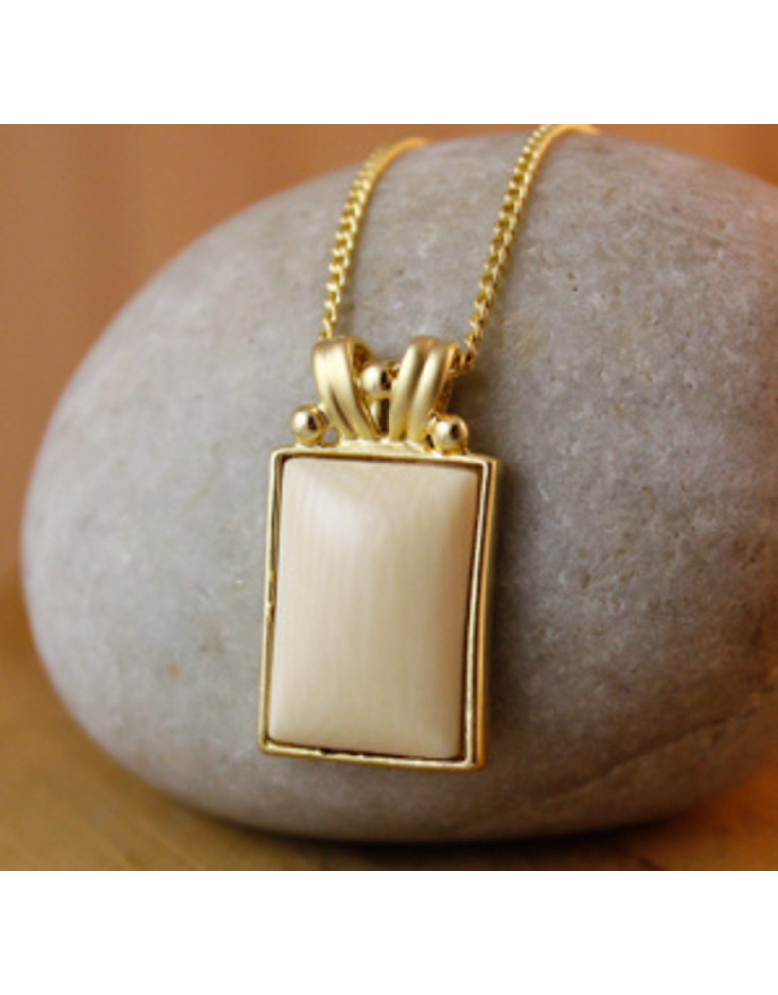Mammoth Rectangular Necklace - MP52