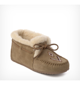Street Moccasin Mid