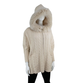Poncho avec Capuche en Renard Cable - Perle
