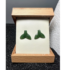 Boucles d'Oreilles Queue de Baleine en Jade