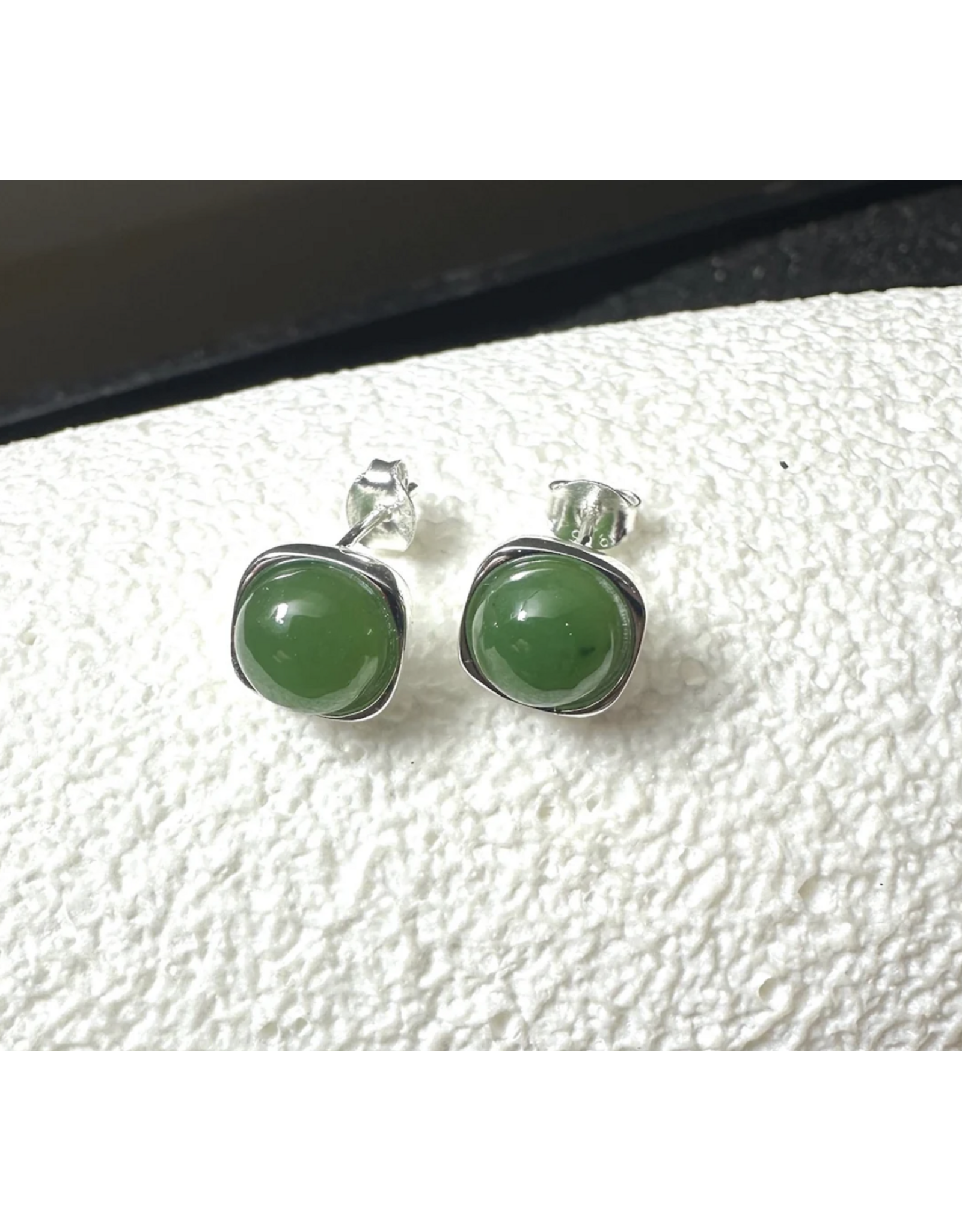 Jade Stud Earrings (10mm) - JDOS1