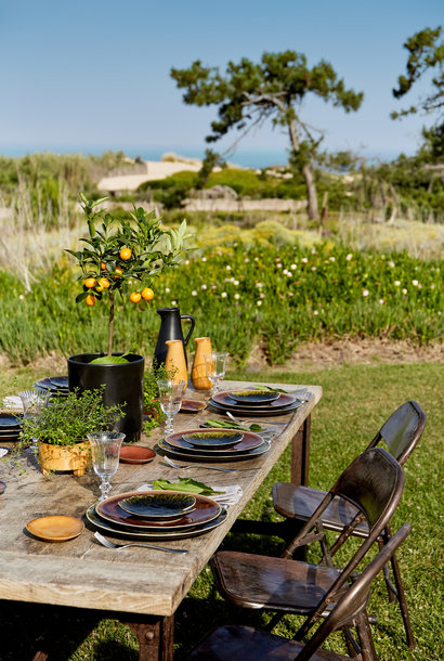 Riviera | The Sable Noir Serveware Collection
