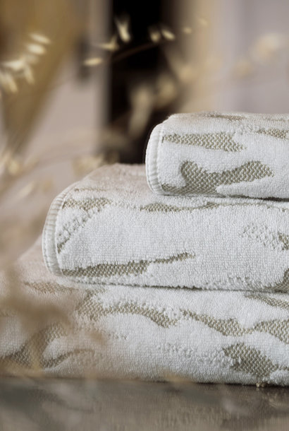 Stratus Towels | The Bio Luxury Collection