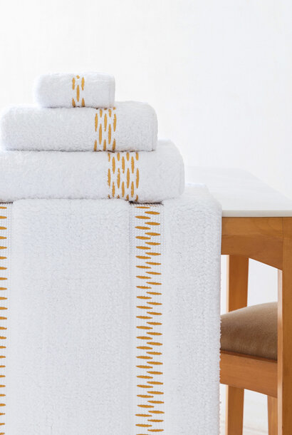 Alhambra Bath Rugs | The Opulent Bath Collection