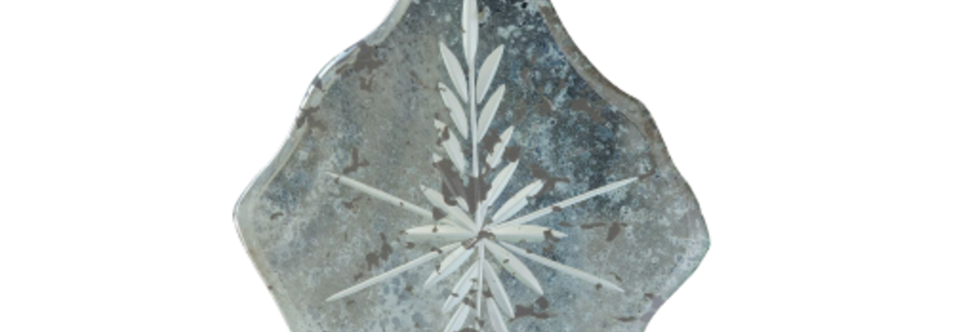 Antiqued Diamond Snowflake | The Holiday Ornament Collection - 4 Inch x 5.25 Inch