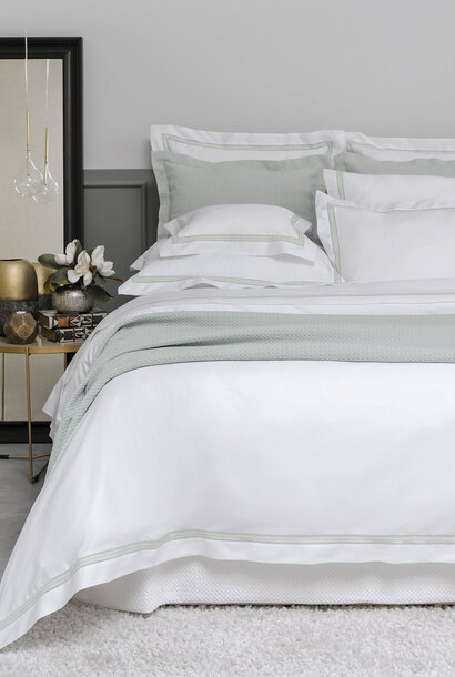 Devere | The Sheeting Collection, King Sheet Set - Fitted, Flat & Pillowcases White & White**RETIRED