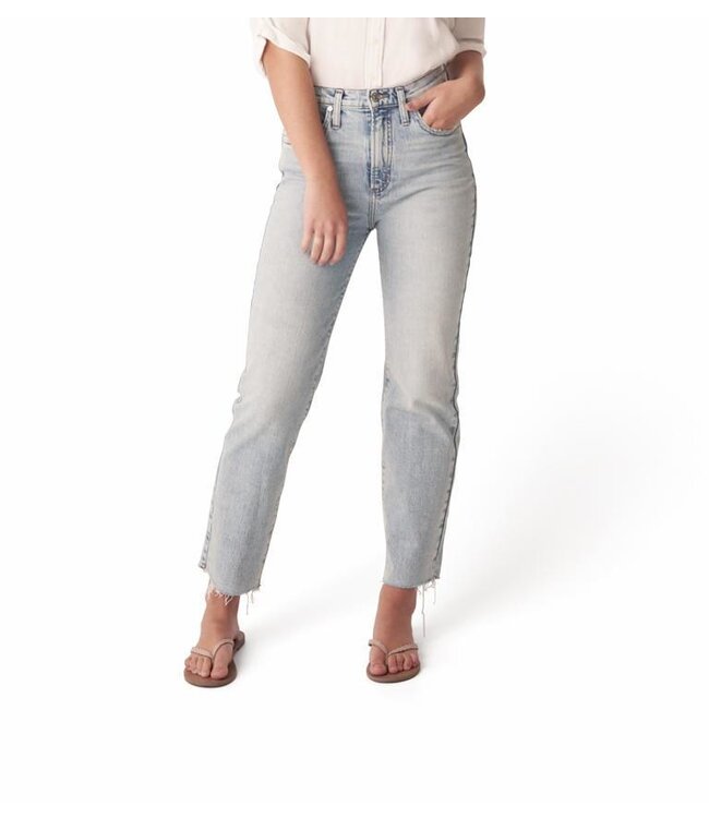 Silver Jeans Highly Desirable Straight Leg Jeans (31)