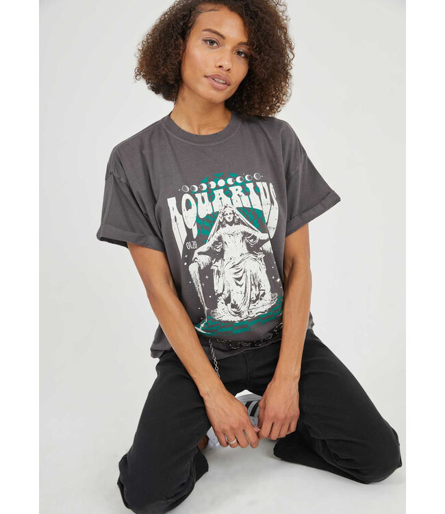 Zodiac Boyfriend Band Tee Cayo Fashions