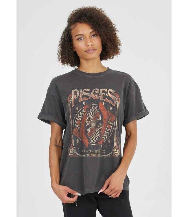 Zodiac Boyfriend Band Tee Cayo Fashions