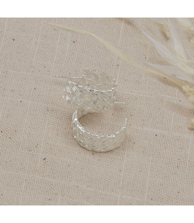 Glee Criss Cross Hoops *2 colours