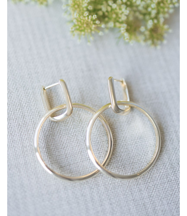 Glee Twofold Circle Earrings