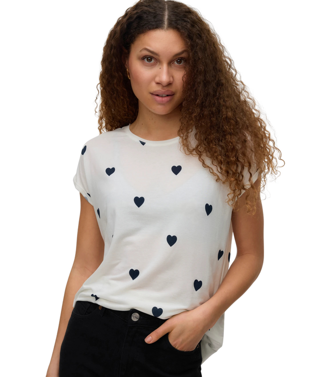 Vero Moda Ava Heart Tee