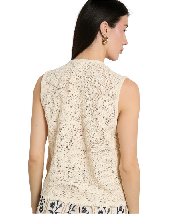 the Korner Gilet Top