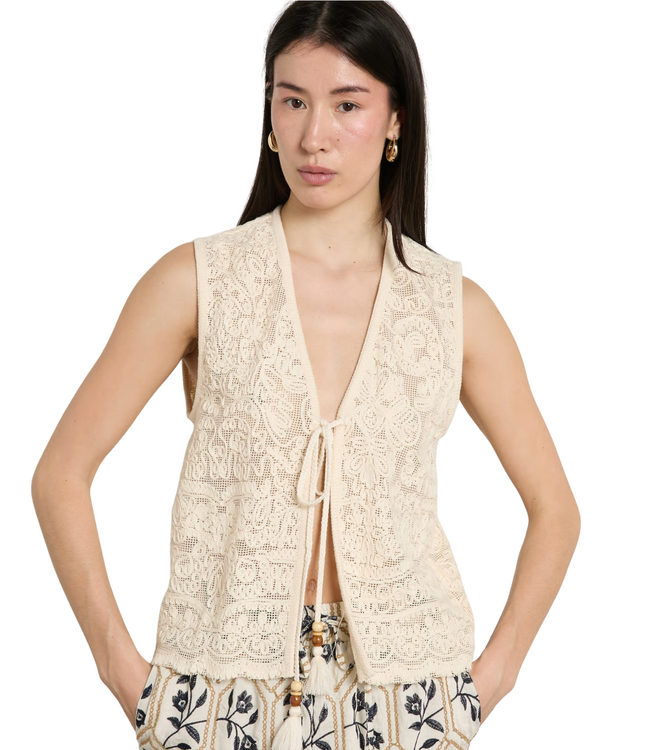 the Korner Gilet Top