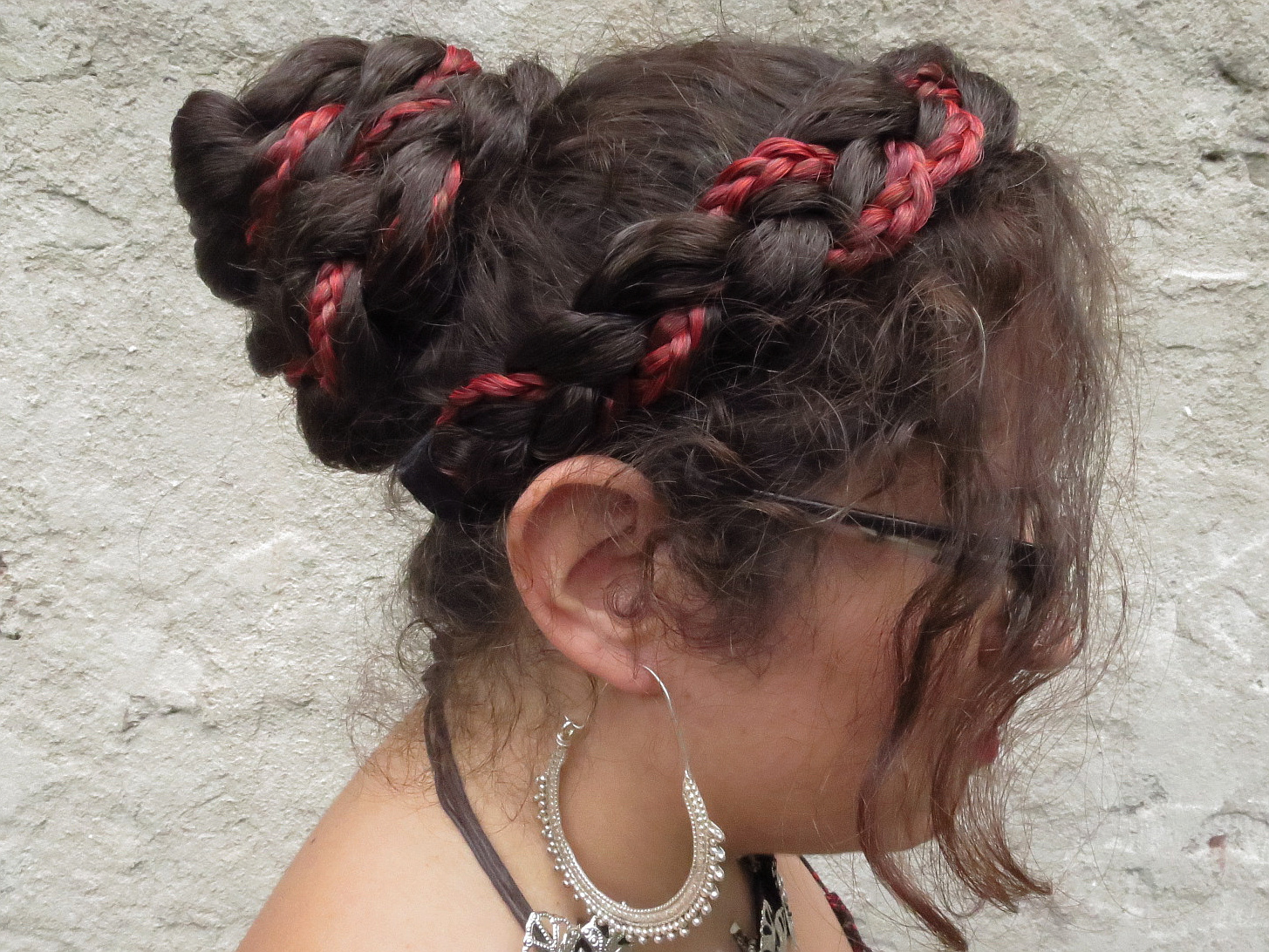 French braid hairstyle: Más de 2,415 fotos de stock con licencia libres de  regalías | Shutterstock
